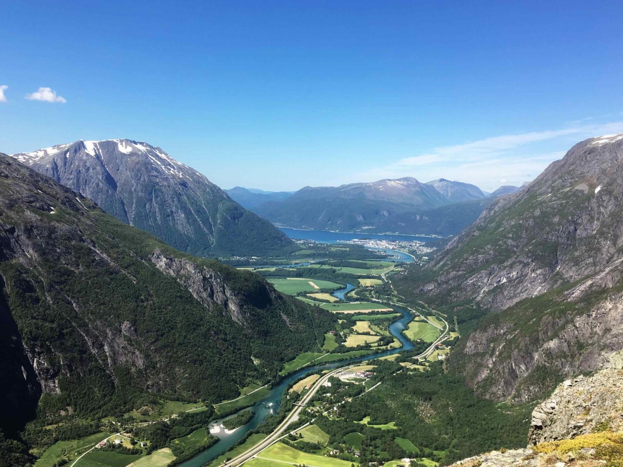 Heinali Hytta Vila Isfjorden Exterior foto